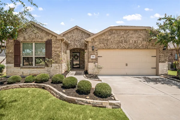 Property Slideshow image 3 of 39 | 514 emory peak dr, Richmond, TX, 77469