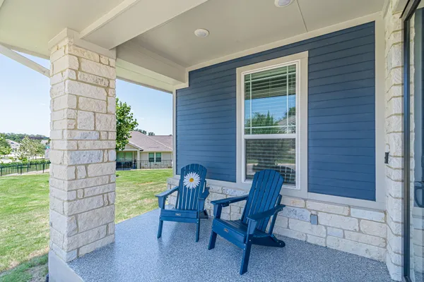 Property Slideshow image 2 of 32 | 121 charming redbud ln, San Marcos, TX, 78666