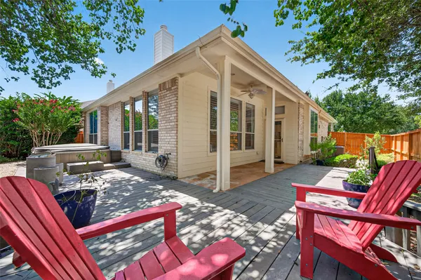 Property Slideshow image 3 of 49 | 25107 derbybrook ct, Katy, TX, 77494