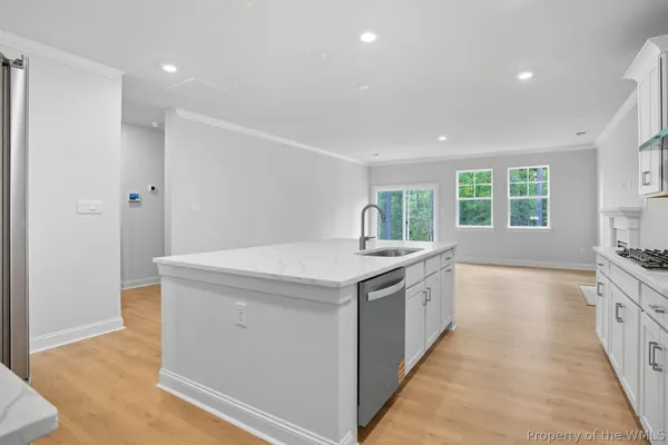 Property Slideshow image 3 of 27 | 108 michigan ave, Williamsburg, VA, 23188