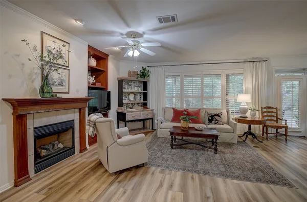 Property Slideshow image 3 of 33 | 113 branding iron cv, Georgetown, TX, 78633