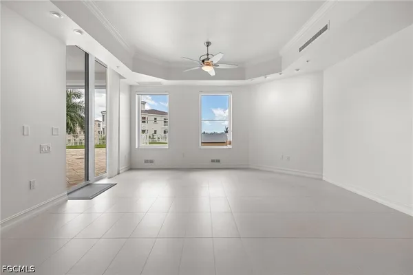 Property Slideshow image 3 of 46 | 14270 royal harbour ct 323, Fort Myers, FL, 33908