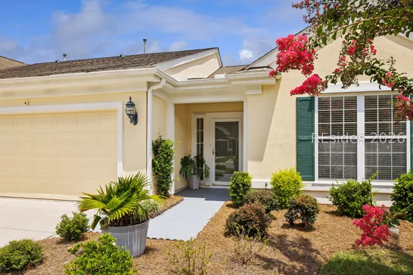 Property Slideshow image 3 of 48 | 11 seaford pl, Bluffton, SC, 29909
