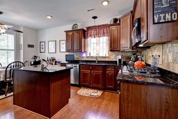 Property Slideshow image 2 of 43 | 4219 harrington cmns, Williamsburg, VA, 23188