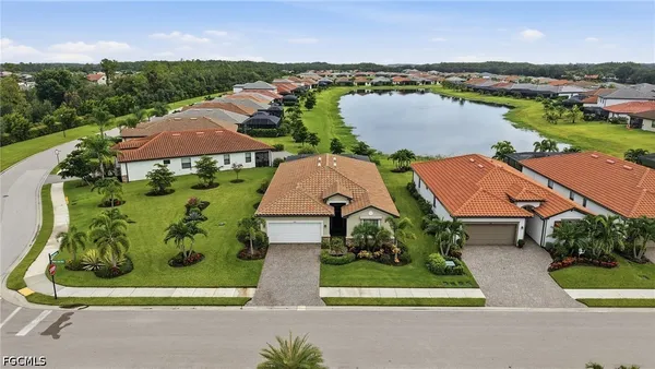 Property Slideshow image 3 of 48 | 11306 shady lake run, Fort Myers, FL, 33913