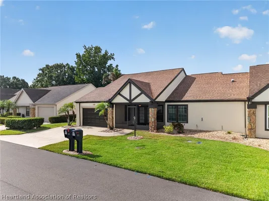 Property Slideshow image 3 of 47 | 82 hickory hills cir, Lake Placid, FL, 33852