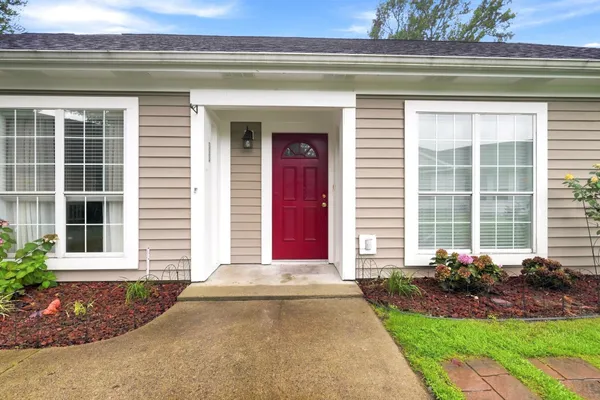 Property Slideshow image 3 of 34 | 6697 wisteria dr, Myrtle Beach, SC, 29588