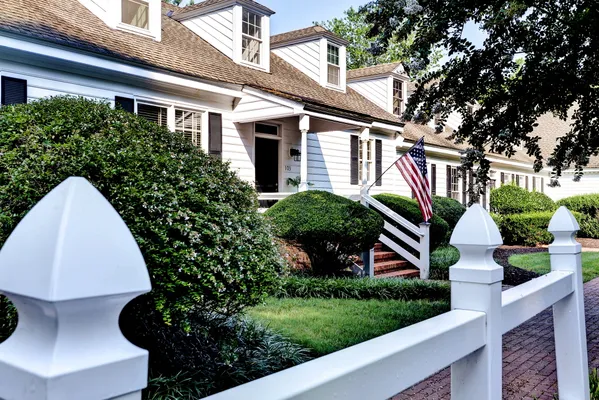 Property Slideshow image 2 of 52 | 103 dogleg dr, Williamsburg, VA, 23188