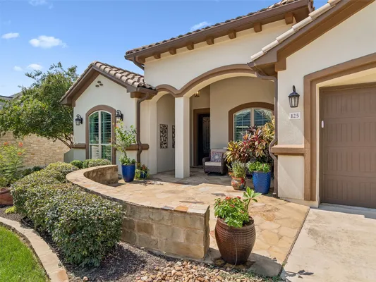 Property Slideshow image 2 of 40 | 125 sowing oak dr, San Marcos, TX, 78666