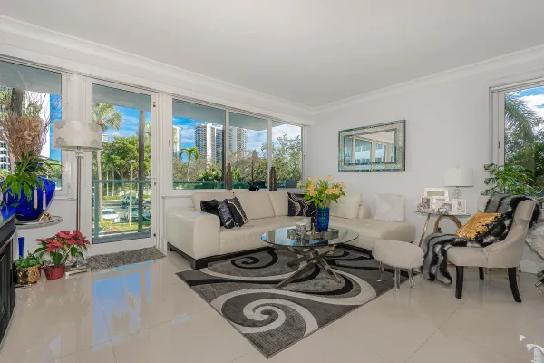 Property Slideshow image 2 of 28 | 3233 ne 34th st 215, Fort Lauderdale, FL, 33308