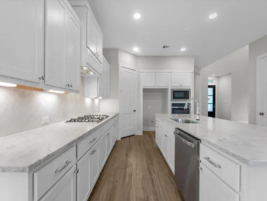 Property Slideshow image 3 of 25 | 17823 quartz springs ln, Tomball, TX, 77377