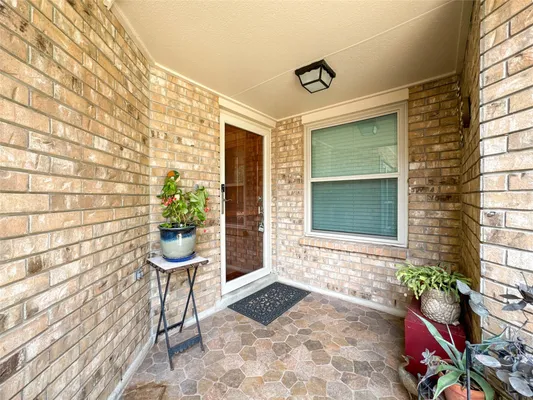 Property Slideshow image 3 of 35 | 3530 teakwood dr, Pearland, TX, 77584