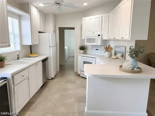 Property Slideshow image 2 of 10 | 7373 emilia ln, Naples, FL, 34114
