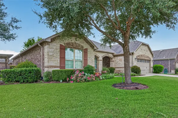 Property Slideshow image 2 of 43 | 2927 black walnut ct, Richmond, TX, 77469