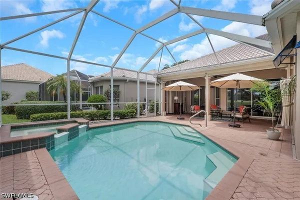 Property Slideshow image 3 of 32 | 434 palo verde dr, Naples, FL, 34119