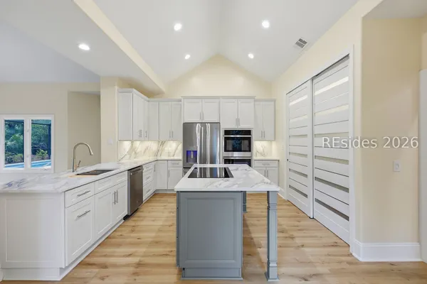 Property Slideshow image 2 of 93 | 43 knollwood dr, Hilton Head Island, SC, 29926