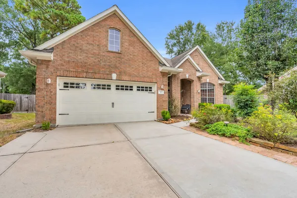 Property Slideshow image 3 of 50 | 2 marlowe way, Conroe, TX, 77384