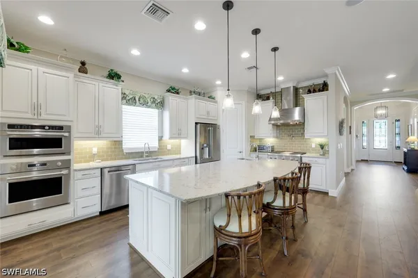 Property Slideshow image 2 of 48 | 8362 viale cir, Naples, FL, 34114