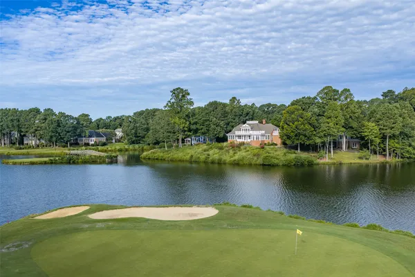 Property Slideshow image 2 of 50 | 108 longboat, Williamsburg, VA, 23188
