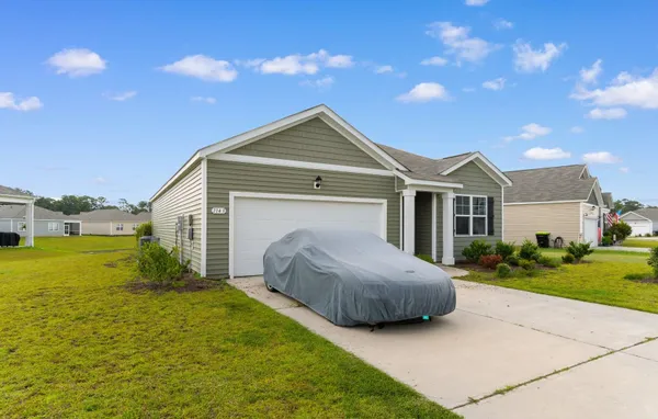 Property Slideshow image 3 of 44 | 1143 sennema cir, Myrtle Beach, SC, 29588