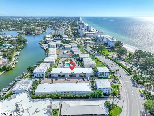 Property Slideshow image 2 of 45 | 2100 gulf shore blvd 212, Naples, FL, 34102