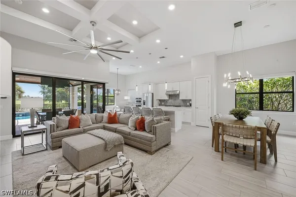 Property Slideshow image 3 of 50 | 2764 amaranda ct, Naples, FL, 34114