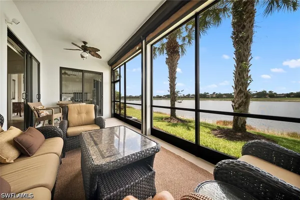 Property Slideshow image 3 of 50 | 10478 smokehouse bay dr 102, Naples, FL, 34120