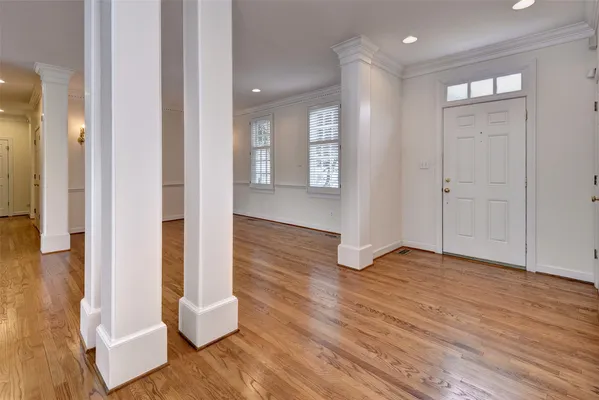 Property Slideshow image 3 of 62 | 1564 harbor rd, Williamsburg, VA, 23185