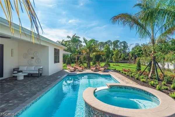 Property Slideshow image 2 of 29 | 14092 aldersgate ave, Fort Myers, FL, 33905