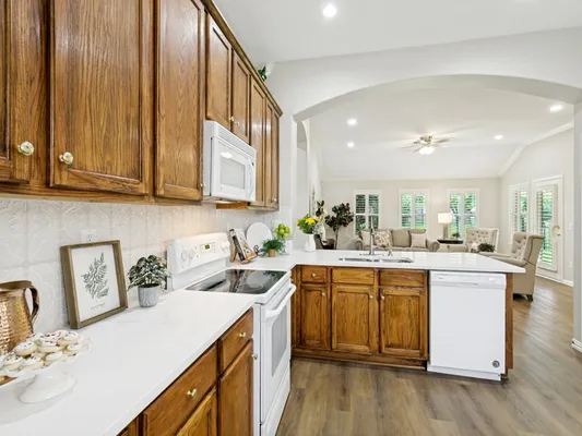 Property Slideshow image 3 of 27 | 9612 pepperwood trl, Denton, TX, 76207
