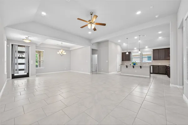 Property Slideshow image 2 of 42 | 29023 turning springs ln, Fulshear, TX, 77441