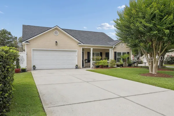 Property Slideshow image 3 of 52 | 31 beaumont ct, Bluffton, SC, 29910