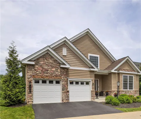 Property Slideshow image 2 of 48 | 303 jefferson ln, Cranberry Twp, PA, 16066