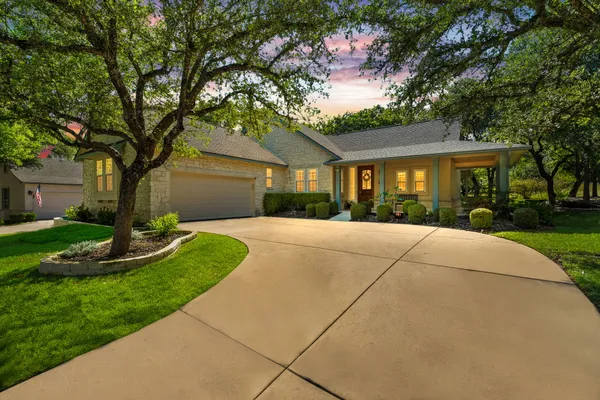 Property Slideshow image 2 of 40 | 127 dan moody trl, Georgetown, TX, 78633