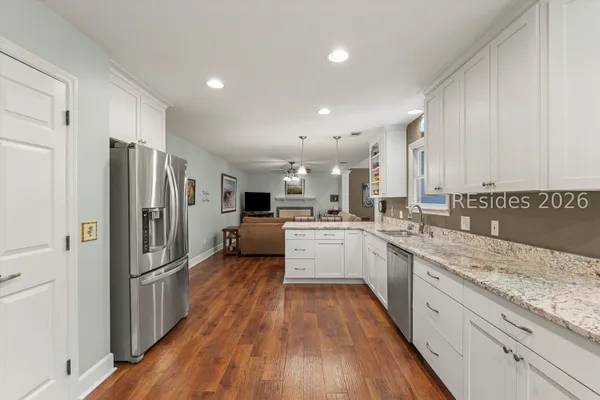 Property Slideshow image 3 of 44 | 54 edgewood dr, Hilton Head Island, SC, 29926