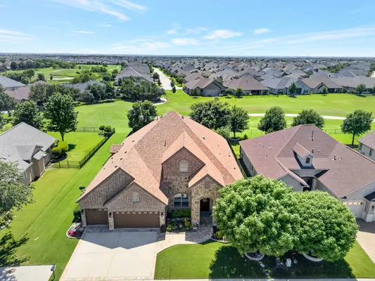 Property Slideshow image 2 of 40 | 12105 glenbrook st, Denton, TX, 76207
