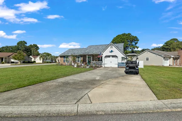 Property Slideshow image 3 of 37 | 1101 fox sparrow dr, Murrells Inlet, SC, 29576
