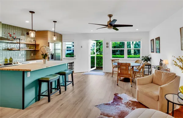 Property Slideshow image 3 of 36 | , Vero Beach, FL, 32963