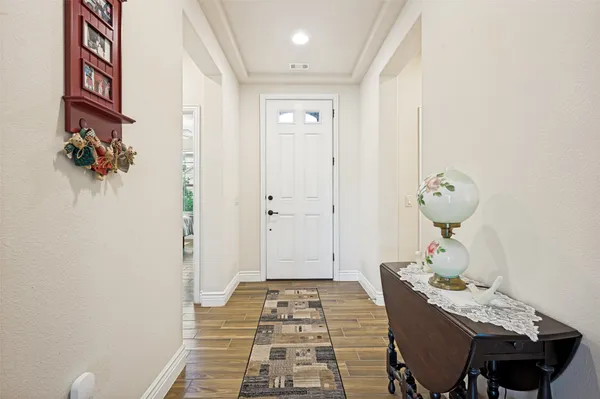 Property Slideshow image 3 of 30 | 9904 orangewood trl, Denton, TX, 76207