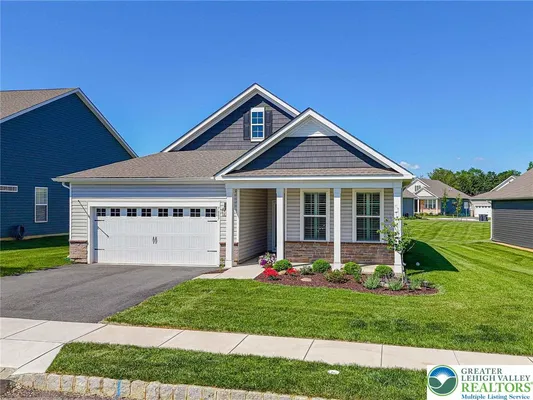 Property Slideshow image 2 of 45 | 7887 keystone dr, Upper Macungie Twp, PA, 18031