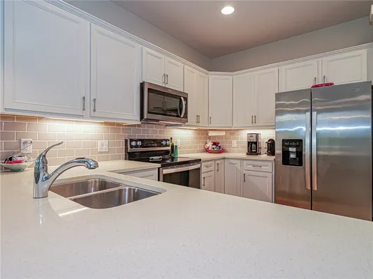 Property Slideshow image 2 of 26 | 4448 beauty leaf cir, Vero Beach, FL, 32967