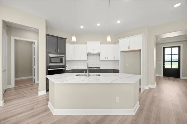 Property Slideshow image 3 of 27 | 1314 hidden oaks dr, Tomball, TX, 77375