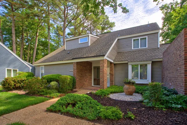 Property Slideshow image 2 of 37 | 270 littletown quarter, Williamsburg, VA, 23185