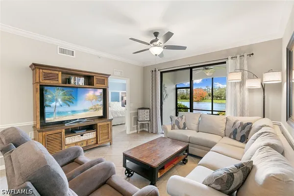 Property Slideshow image 2 of 35 | 9735 acqua ct 615, Naples, FL, 34113