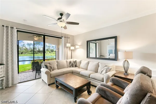 Property Slideshow image 3 of 35 | 9735 acqua ct 615, Naples, FL, 34113