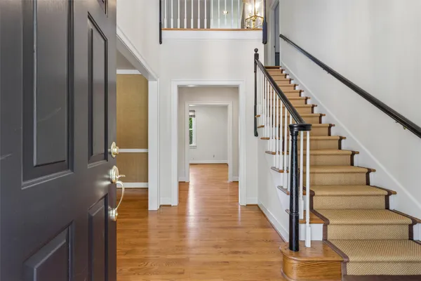 Property Slideshow image 3 of 50 | 212 par dr, Williamsburg, VA, 23188