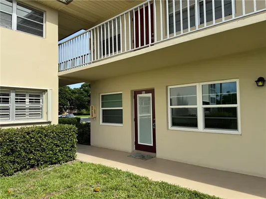 Property Slideshow image 2 of 18 | 4 vista gardens trl 103, Vero Beach, FL, 32962