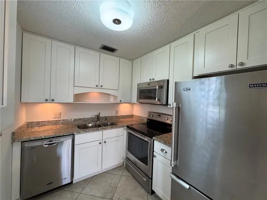 Property Slideshow image 3 of 18 | 4 vista gardens trl 103, Vero Beach, FL, 32962