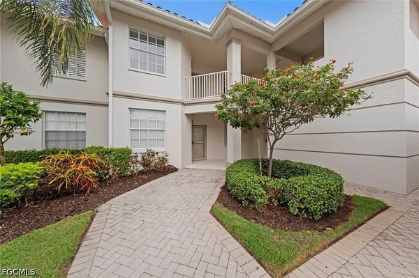 Property Slideshow image 3 of 29 | 14500 farrington way 105, Fort Myers, FL, 33912
