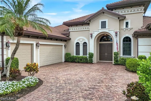 Property Slideshow image 2 of 50 | 9002 shenendoah cir, Naples, FL, 34113
